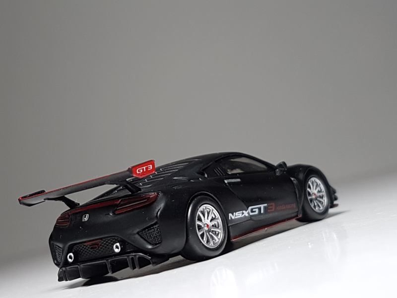 Illustration for article titled Mini GT NSX GT3: Presentation Version